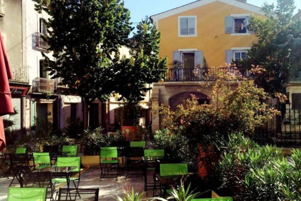 "Antre Nous" Au Coeur De Lunel Lunel (Herault) Exterior foto